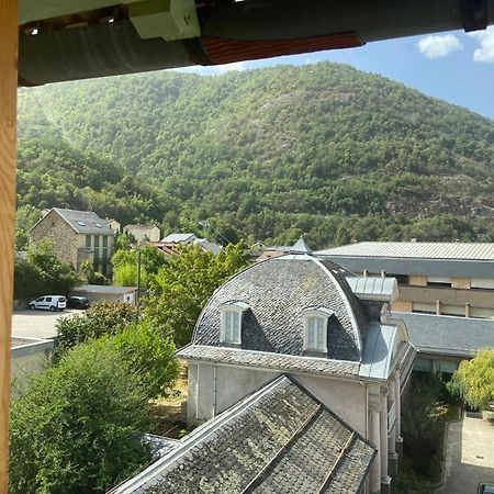 Maison De Village Акс-ле-Терм Екстериор снимка
